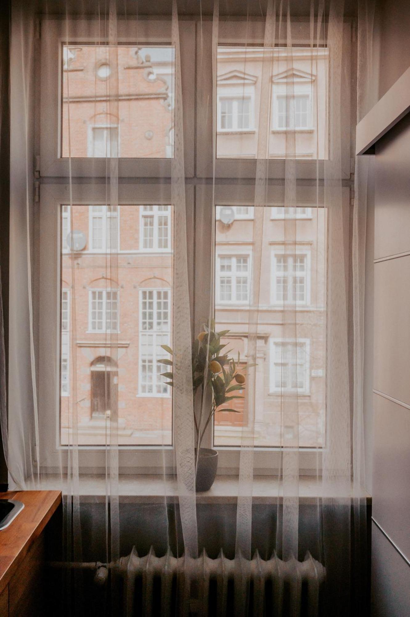 Lemon Tree Apartament Sw Ducha Gdansk Lägenhet Exteriör bild