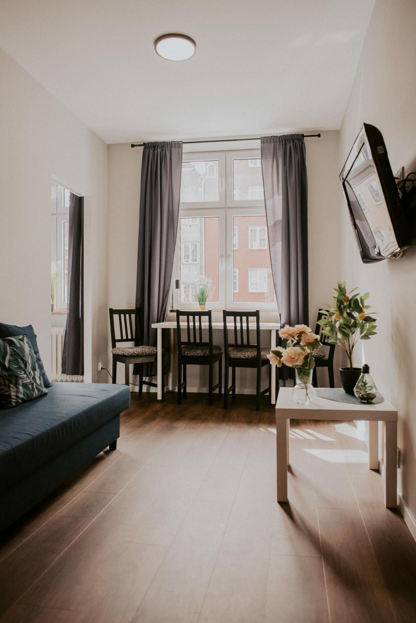 Lemon Tree Apartament Sw Ducha Gdansk Lägenhet Exteriör bild
